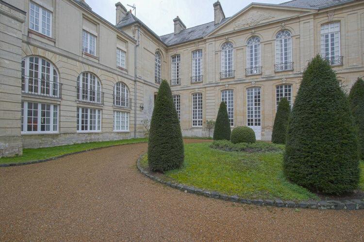 Heritage Apartment In Bayeux Near Museum Of Art Eksteriør billede