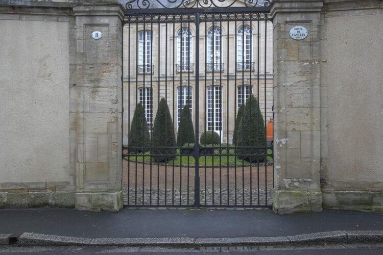 Heritage Apartment In Bayeux Near Museum Of Art Eksteriør billede