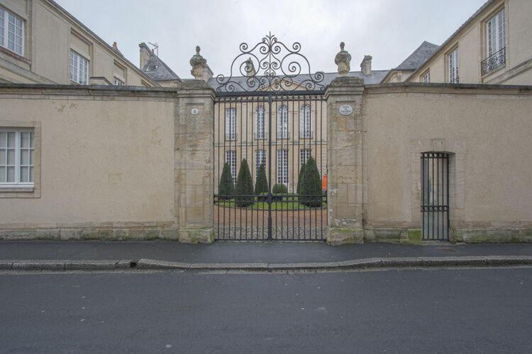 Heritage Apartment In Bayeux Near Museum Of Art Eksteriør billede